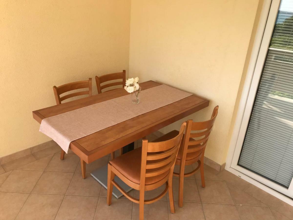 Apartmani Bruno Vrsi Dış mekan fotoğraf